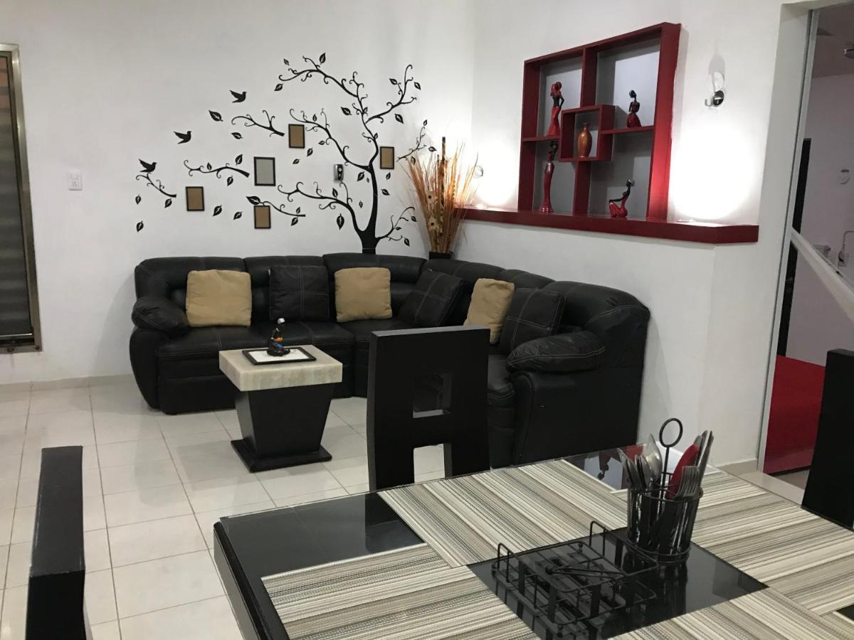 Ferienwohnung Casa Lili 2: Luxurious/Amplio/Hot Water/Economic/Wifi/Tv Valladolid  Exterior foto